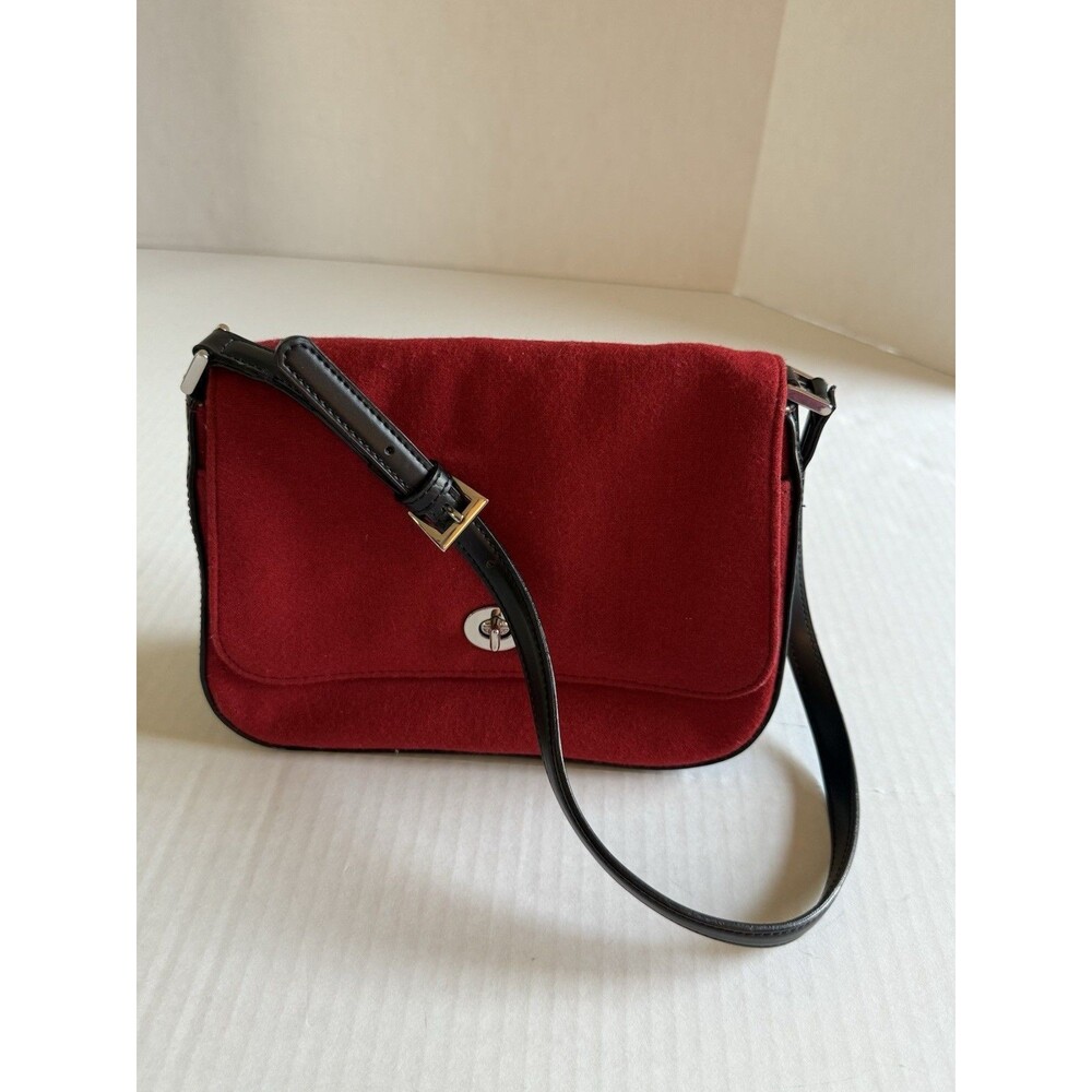 Croft & Barrow Red Wool Shoulder Hobo Bag Adjustable Strap‎ Style 73277